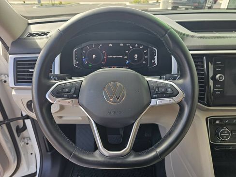 Used 2021 Volkswagen Atlas SEL Premium AWD/4WD image 16