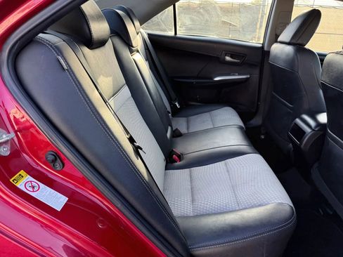 Used 2014 Toyota Camry SE FWD image 20