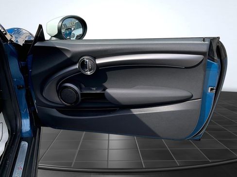 Used 2022 MINI Cooper S image 24