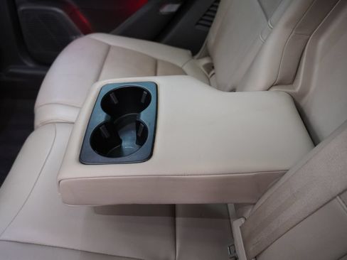 Used 2021 Lincoln Corsair AWD w/ Premium Package image 29