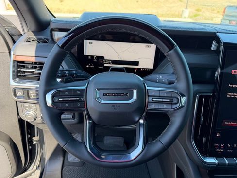 New 2026 GMC Yukon Denali w/ Advanced Technology Package AWD/4WD image 24