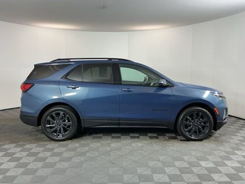Used 2024 Chevrolet Equinox RS w/ RS Leather Package AWD/4WD image 4