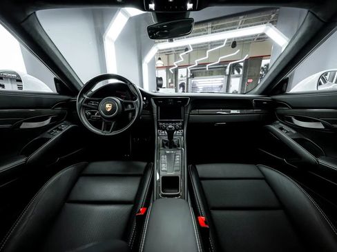 Used 2016 Porsche 911 R image 17