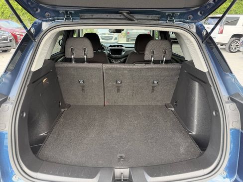 Used 2021 Chevrolet TrailBlazer LT w/ Convenience Package FWD image 28