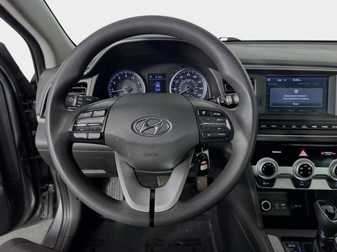 Used 2019 Hyundai Elantra SEL w/ Cargo Package FWD image 12