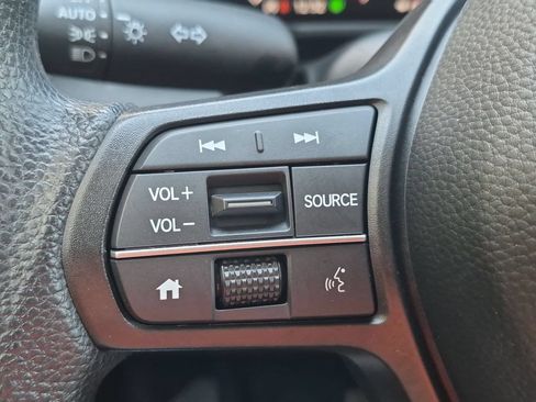 Used 2024 Honda CR-V EX image 14