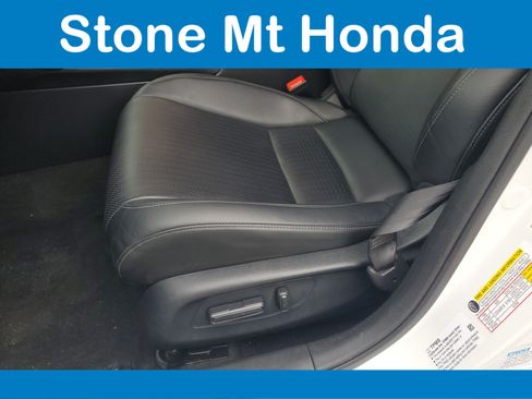 Used 2025 Honda Civic Sport image 19