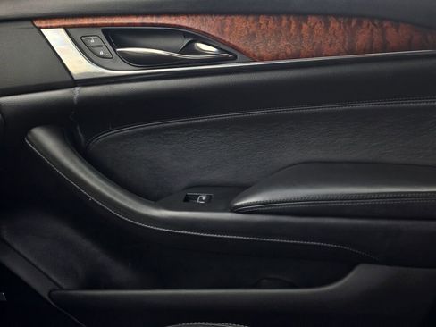 Used 2019 Cadillac CTS Luxury image 26