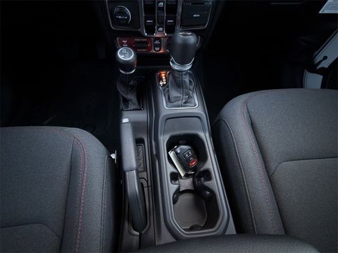 New 2026 Jeep Wrangler Rubicon image 17