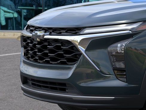 New 2026 Chevrolet Trax LT w/ Sunroof Package image 13