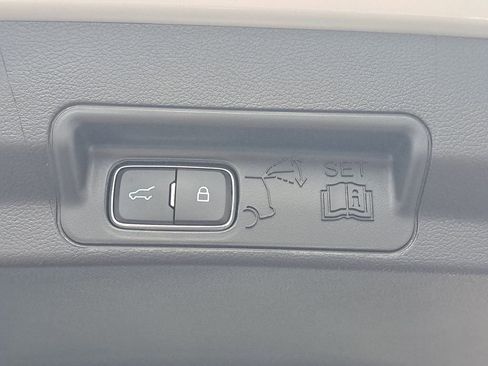 New 2026 Ford Explorer Active w/ Active Comfort Package image 29