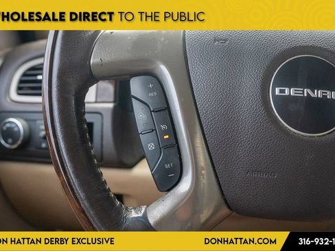 Used 2013 GMC Yukon Denali AWD/4WD image 11