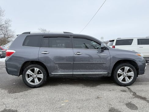 Used 2012 Toyota Highlander Limited w/ Tow Pkg image 11