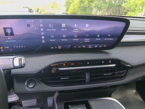 Used 2026 Buick Enclave Sport Touring w/ Power Package FWD image 19
