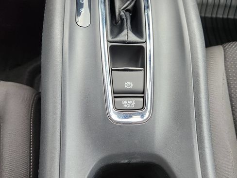 Used 2019 Honda HR-V EX image 25