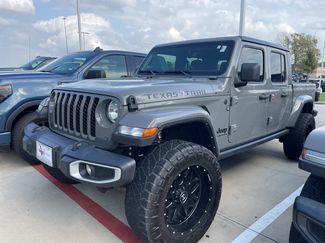 Used 2023 Jeep Gladiator Sport video 1