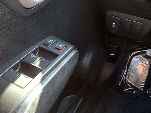 Used 2013 Honda Fit image 24