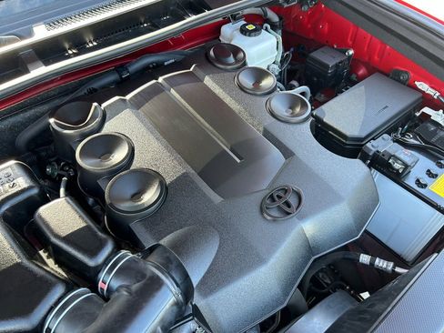 Used 2023 Toyota 4Runner Limited image 30