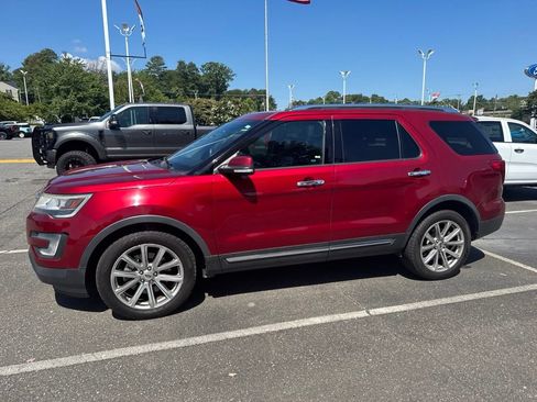 Used 2017 Ford Explorer Limited AWD/4WD image 14