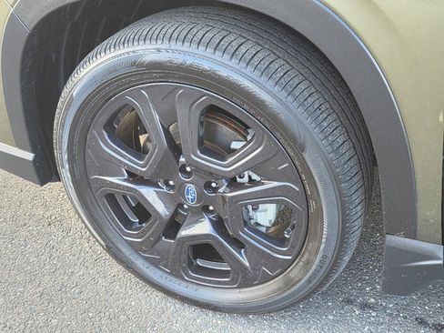 Used 2023 Subaru Ascent Onyx Edition Limited image 6