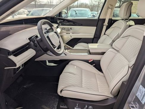 New 2026 Lincoln Nautilus Black Label image 17