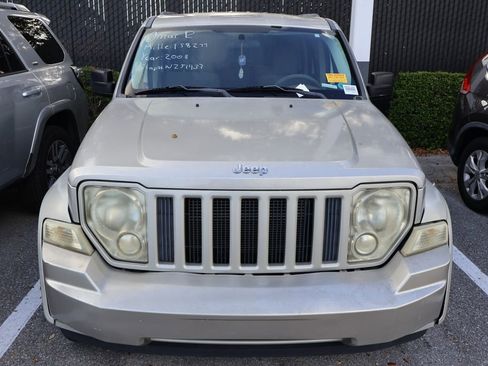 Used 2008 Jeep Liberty Sport RWD image 5