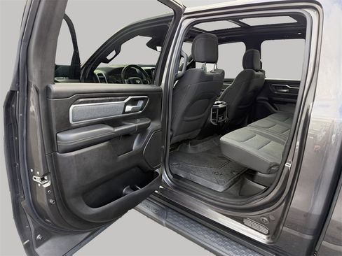 Used 2022 RAM 1500 Big Horn image 32