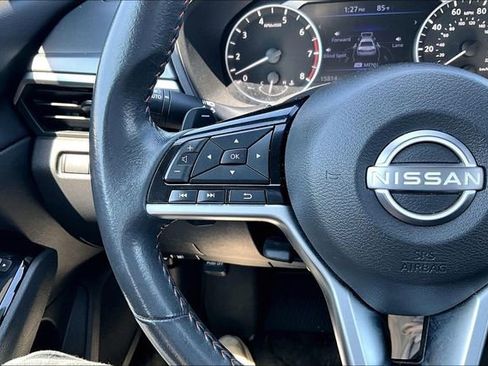 Used 2024 Nissan Altima 2.5 SR FWD image 10