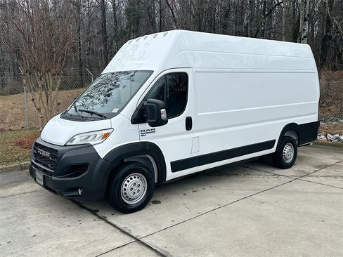 Used 2024 RAM ProMaster 3500 w/ Delivery Van Package image 3