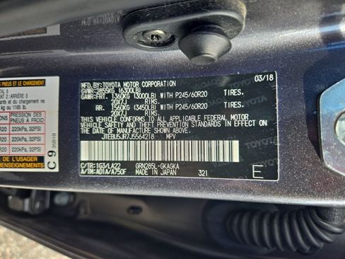 Used 2018 Toyota 4Runner Limited AWD/4WD image 15