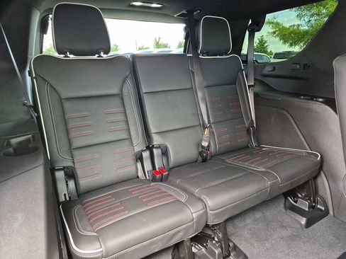 Used 2026 GMC Yukon AT4 Ultimate AWD/4WD image 40