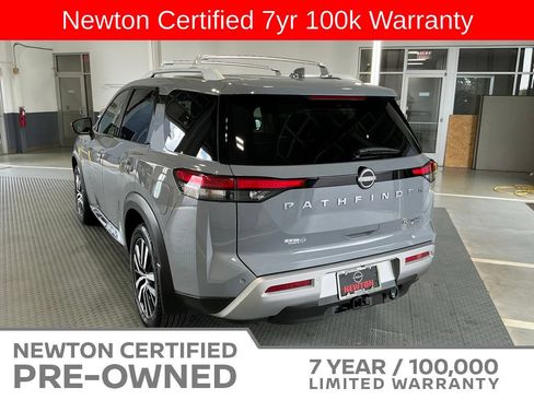Used 2025 Nissan Pathfinder Platinum w/ Cargo Package AWD/4WD image 30
