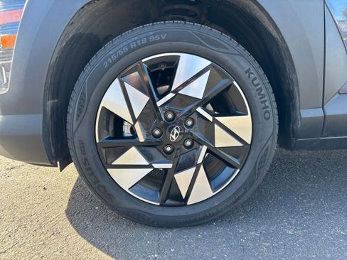 Used 2025 Hyundai Kona SEL image 30