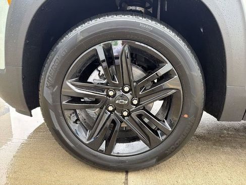 New 2026 Chevrolet TrailBlazer LT AWD/4WD image 11