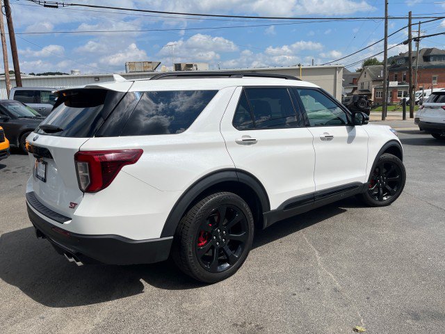 Used 2023 Ford Explorer ST w/ Equipment Group 401A AWD/4WD image 3