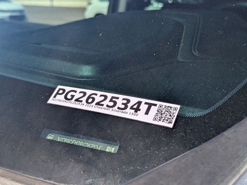 Used 2023 Chevrolet Silverado 1500 LT image 15