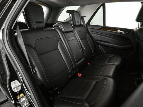 Used 2014 Mercedes-Benz ML 550 4MATIC image 21