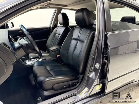 Used 2012 Nissan Altima 3.5 SR w/ Sport Pkg image 23