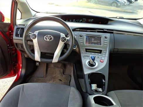 Used 2012 Toyota Prius Three image 5