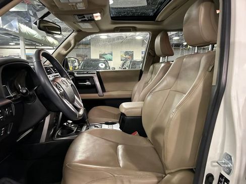 Used 2016 Toyota 4Runner Limited image 10