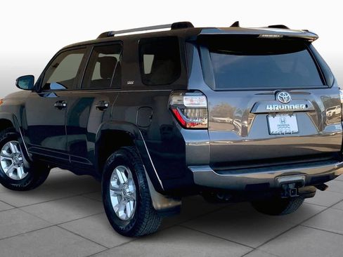 Used 2019 Toyota 4Runner SR5 Premium image 11