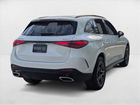 New 2026 Mercedes-Benz GLC 300 4MATIC image 2