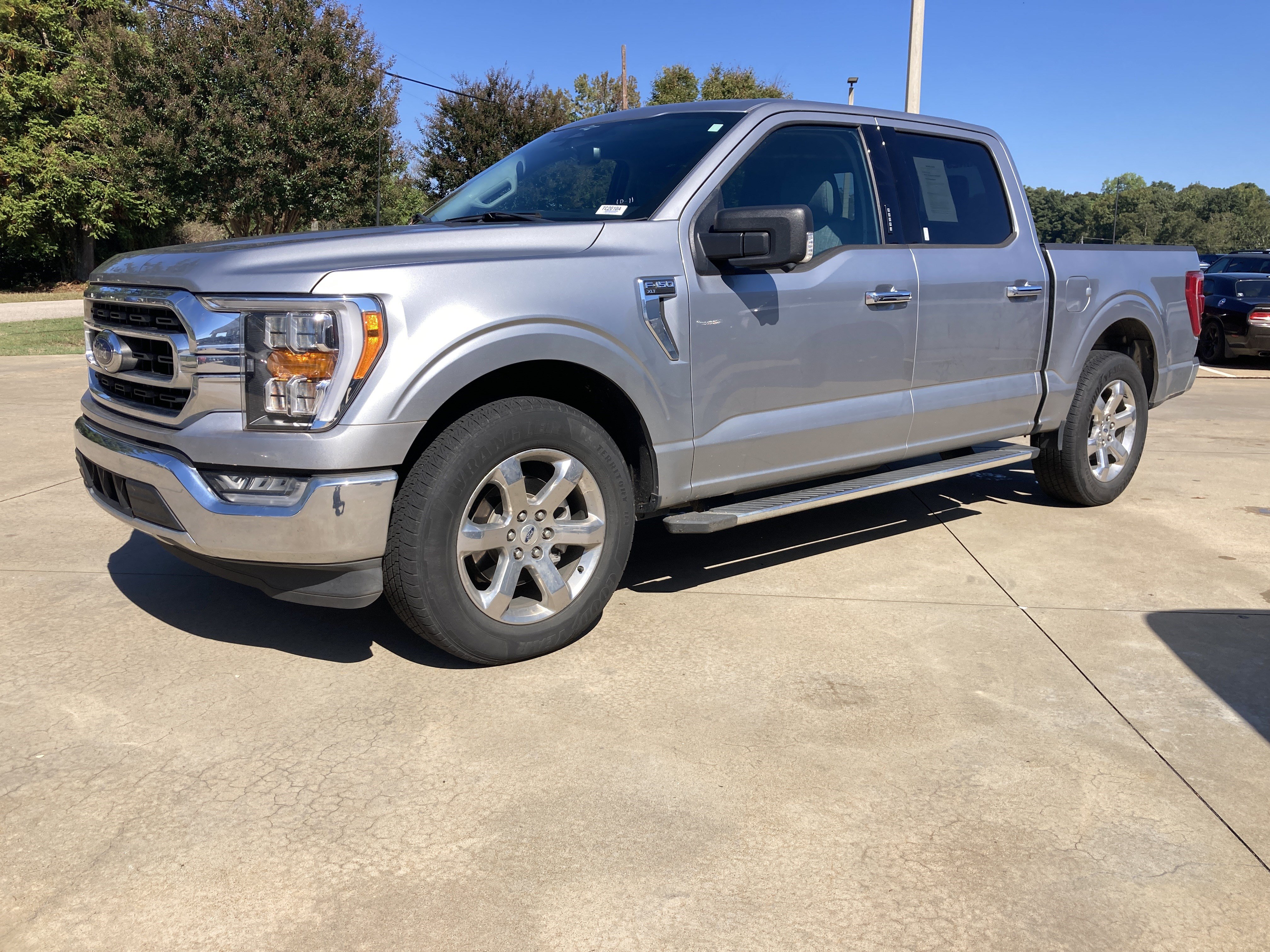 Used 2023 Ford F150 XLT w/ Equipment Group 302A High RWD image 1
