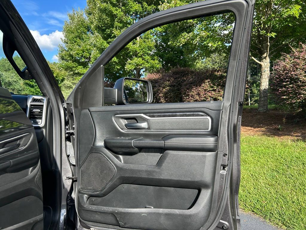 Used 2021 RAM 1500 Big Horn AWD/4WD image 60