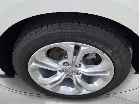 Used 2025 Honda Accord LX image 7