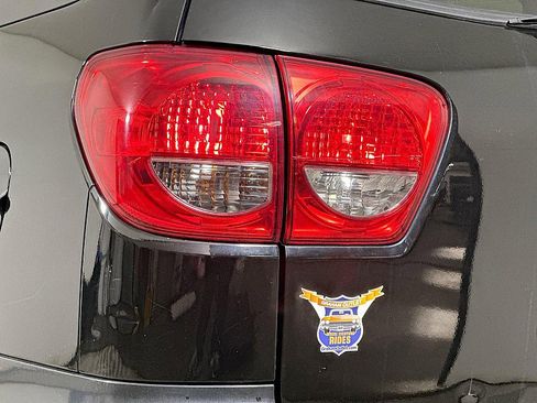 Used 2013 Toyota Sequoia SR5 image 36