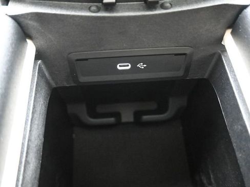 New 2026 Mercedes-Benz GLE 450 4MATIC image 4