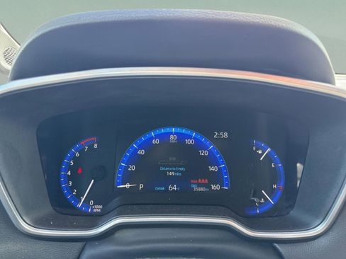 Used 2022 Toyota Corolla Cross XLE w/ Convenience Package image 16