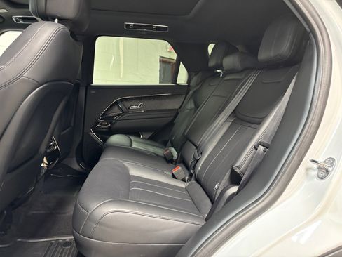 Used 2023 Land Rover Range Rover Sport SE AWD/4WD image 28