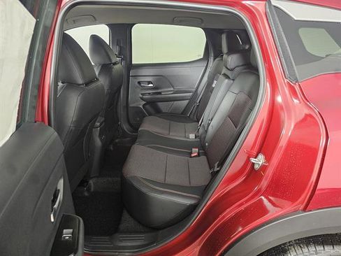 New 2026 Nissan Kicks SR w/ Cold Weather Package image 21